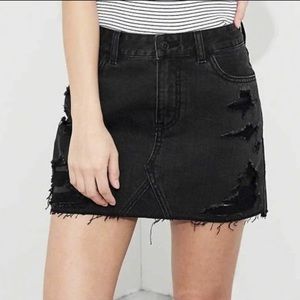 Hollister Black Faded Wash Distressed High-Rise Skirt Size 00